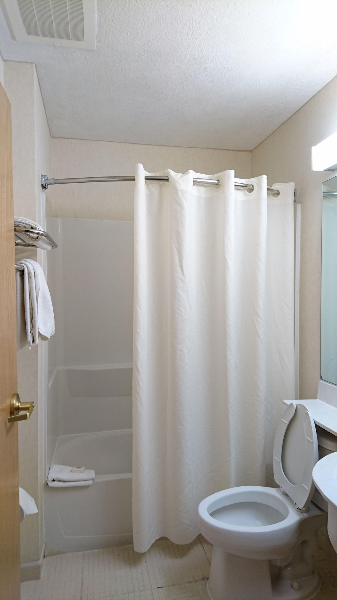 Microtel Inn & Suites By Wyndham Chihuahua Luaran gambar