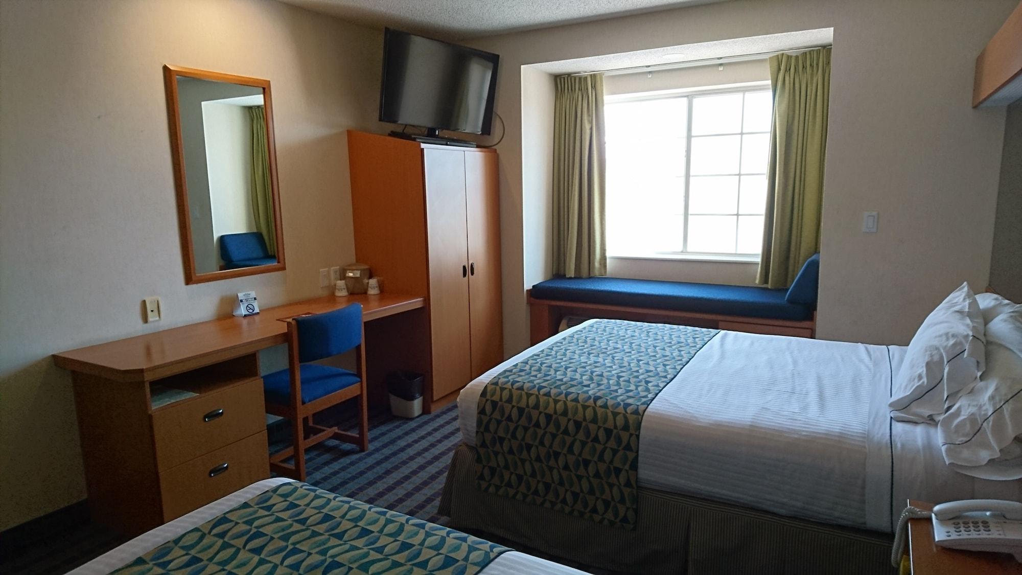 Microtel Inn & Suites By Wyndham Chihuahua Luaran gambar