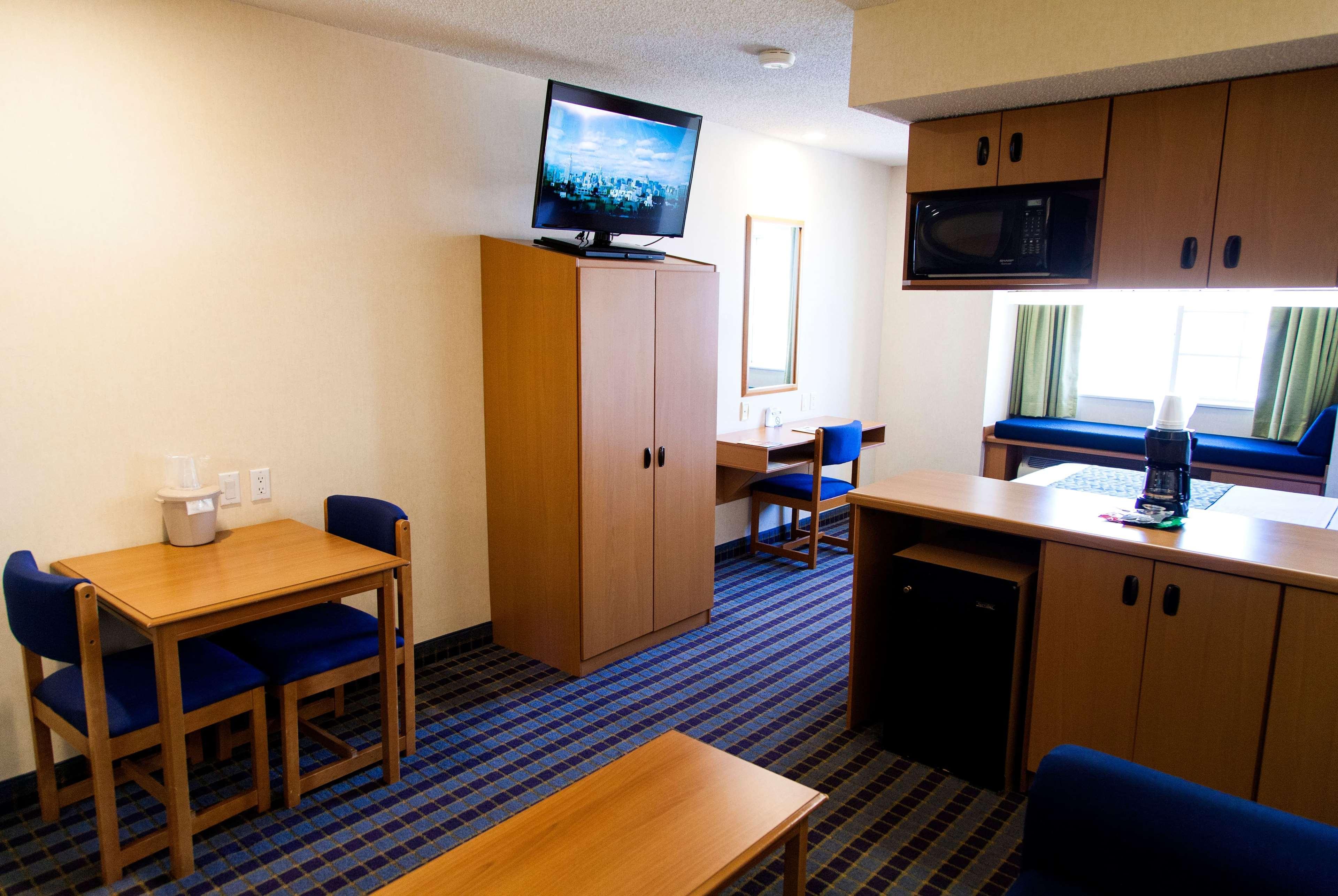 Microtel Inn & Suites By Wyndham Chihuahua Luaran gambar