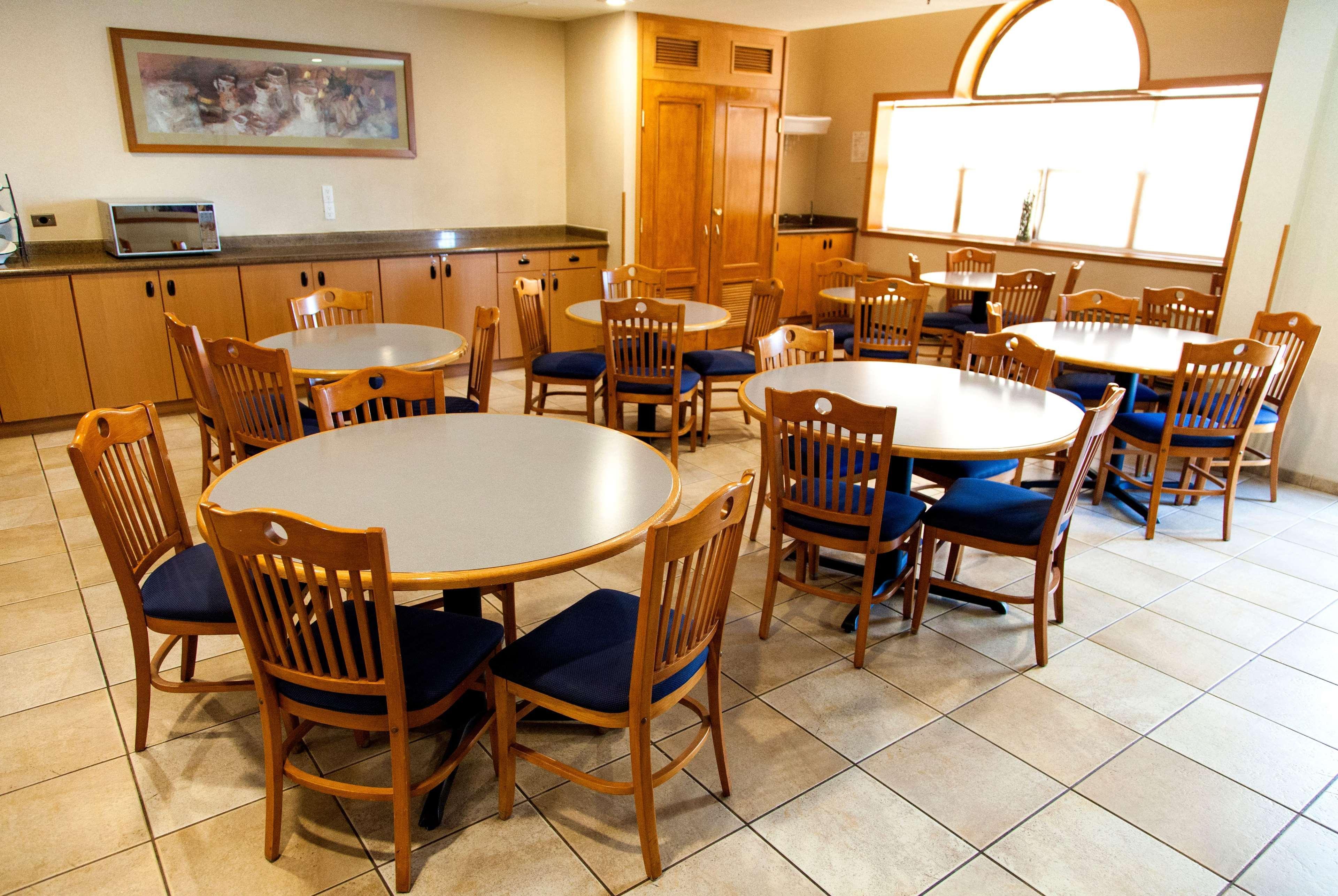 Microtel Inn & Suites By Wyndham Chihuahua Luaran gambar